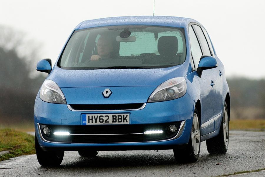  Renault Grand Scenic 2012 года  (UK) (фото 15 из 17)